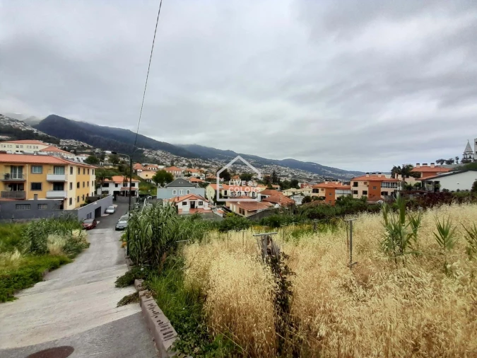 Terreno para Venda em Santo Antonio Foto 3