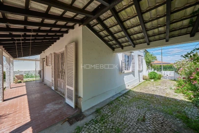 Moradia T4 para Venda em Caparica e Trafaria
