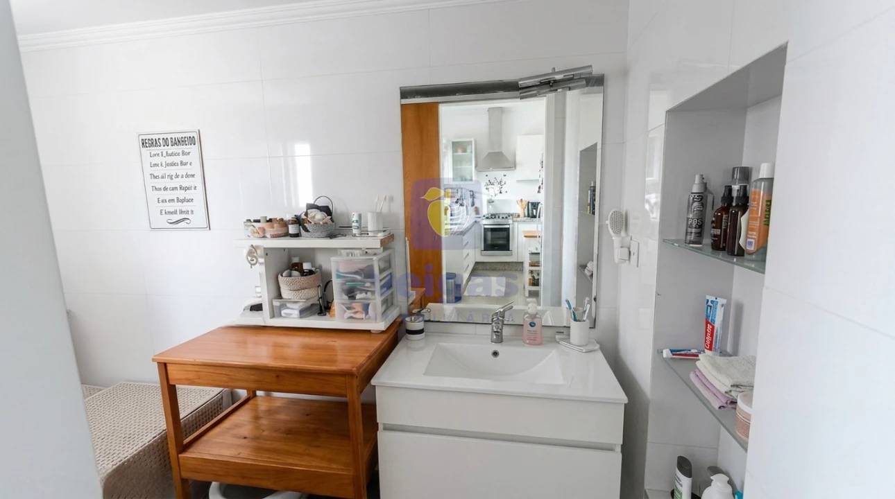 Apartamento T2 para Venda em Beato Foto 6