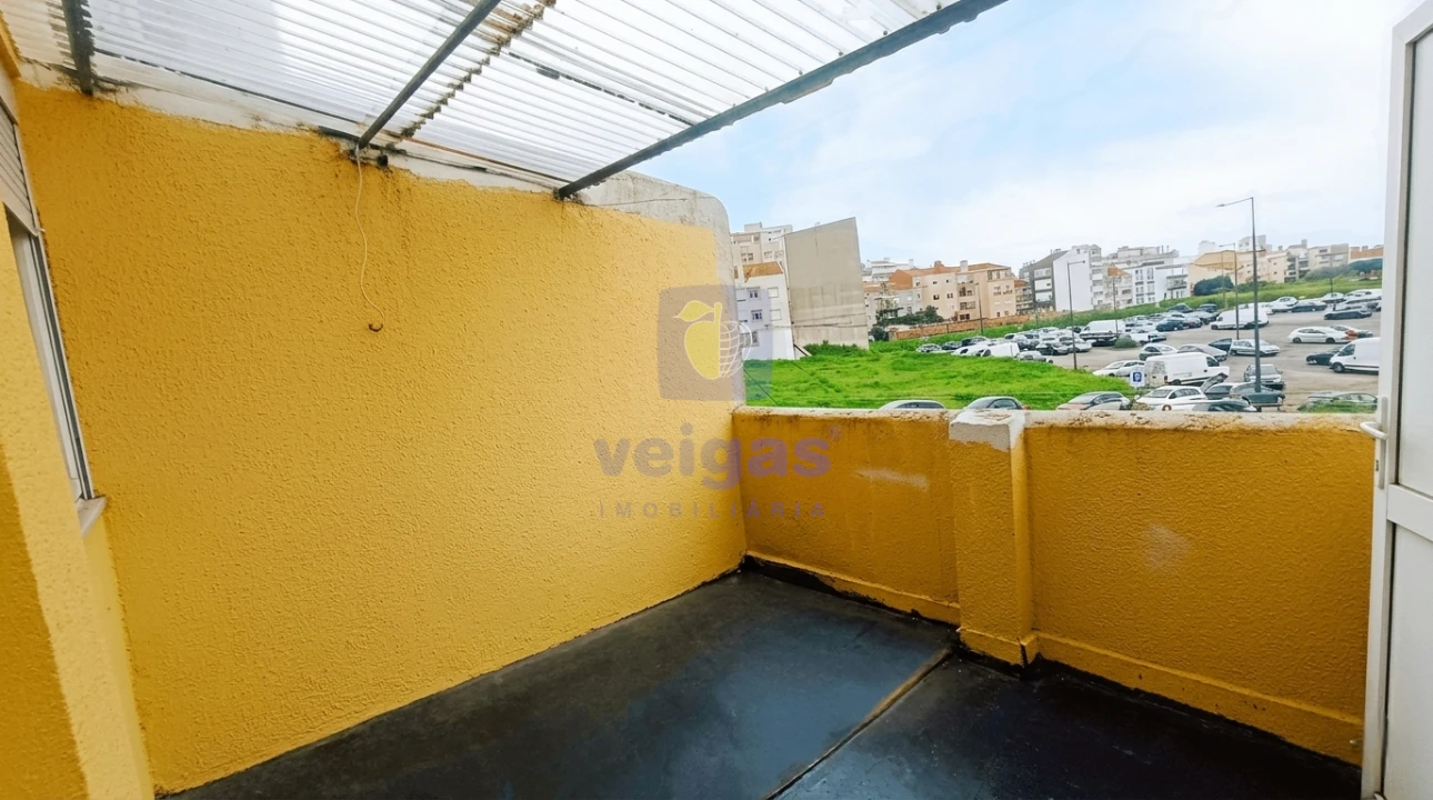 Apartamento T2 para Venda em Beato Foto 8