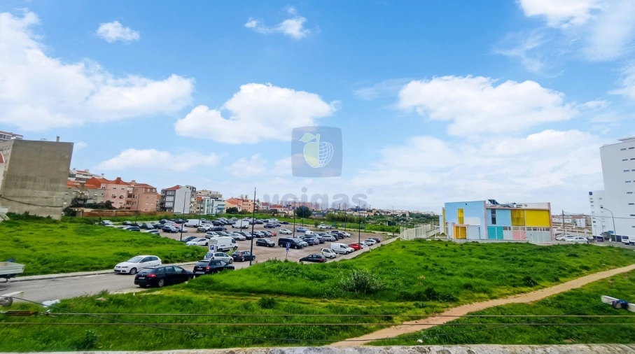 Apartamento T2 para Venda em Beato Foto 9