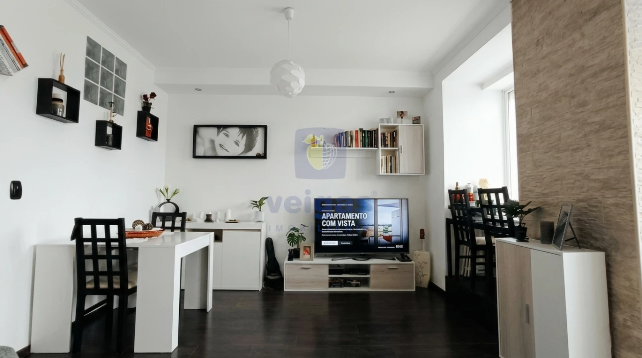 Apartamento T2 para Venda em Beato Foto 1