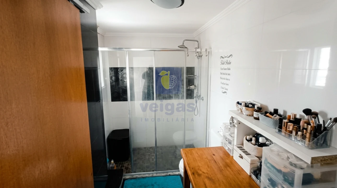 Apartamento T2 para Venda em Beato Foto 7
