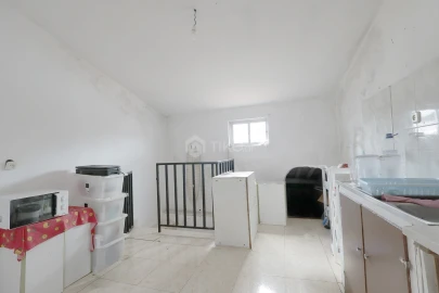 Prédio para Venda em São João Baptista