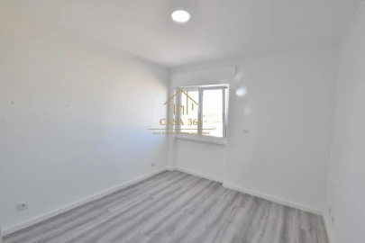 Apartamento T2 para Venda em Vila Franca de Xira