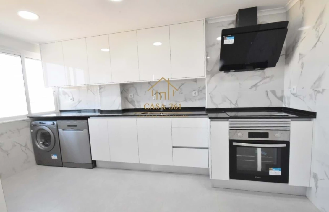 Apartamento T2 para Venda em Vila Franca de Xira Foto 1