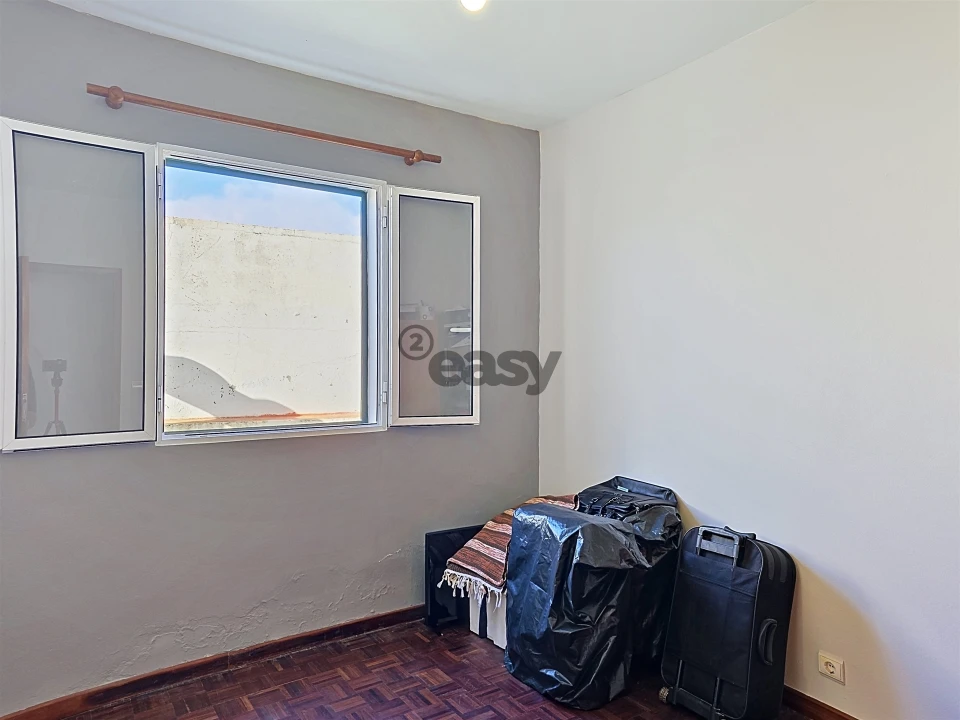 Moradia T3 para Venda em São Roque Foto 10