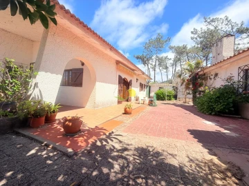 Moradia T4 para Venda em Quiaios