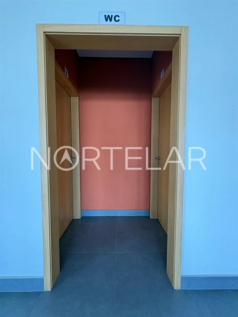 Loja para Arrendamento em Fradelos