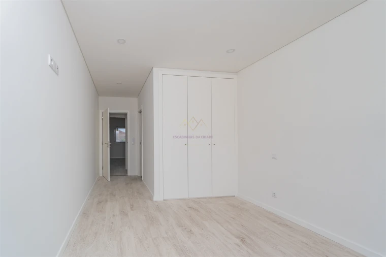 Apartamento T1 para Venda em Seixal, Arrentela e Aldeia de Paio Pires Foto 22