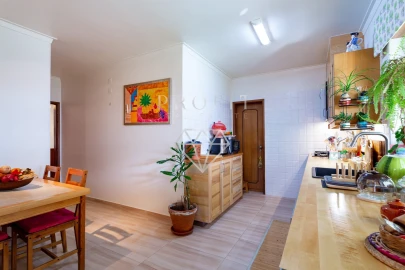 Apartamento T3 para Venda em Carnaxide e Queijas