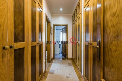 Moradia T5 para Venda em Calvaria de Cima