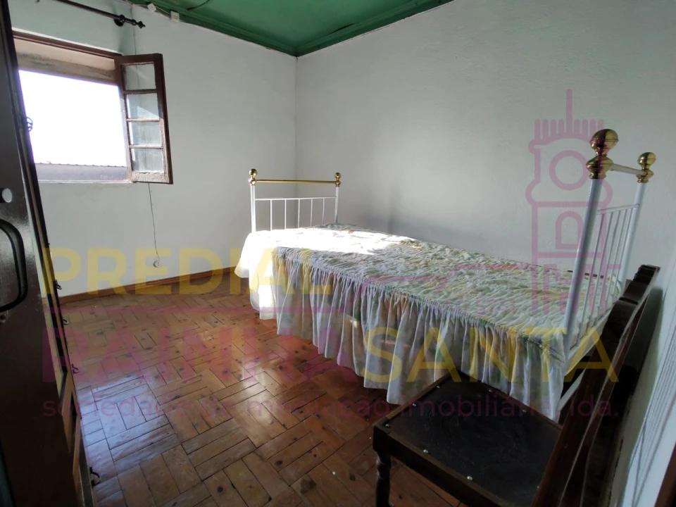 Moradia T3 para Venda em Ceira Foto 11