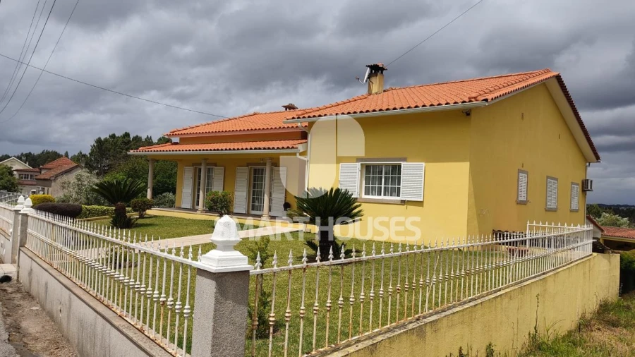 Moradia T3 para Venda em Tabua