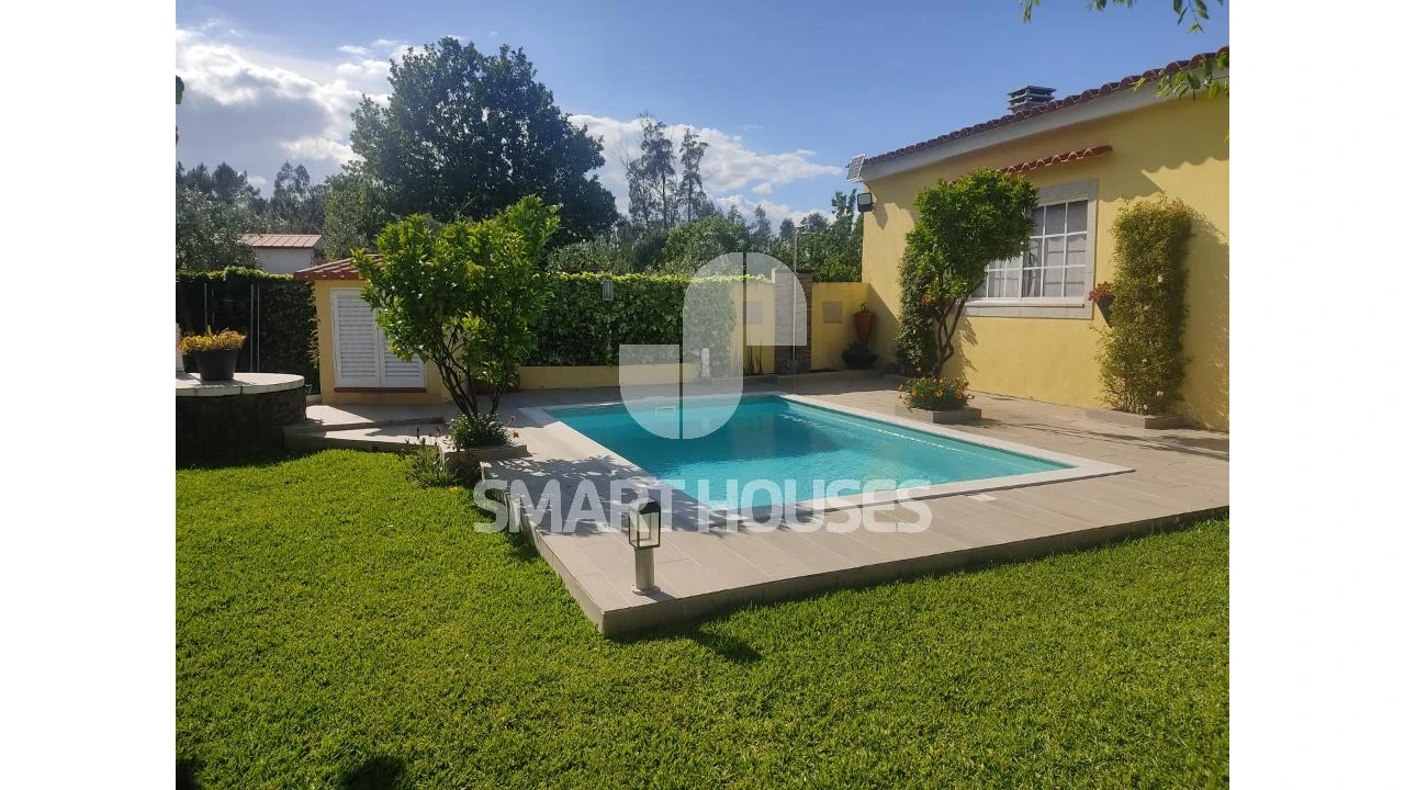 Moradia T3 para Venda em Tabua Foto 36