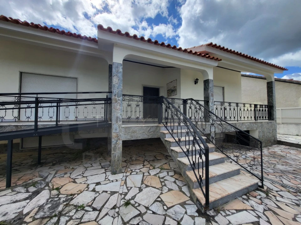 Moradia T5 para Venda em São João Baptista e Santa Maria dos Olivais Foto 21