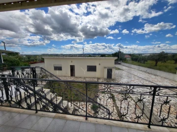 Moradia T5 para Venda em São João Baptista e Santa Maria dos Olivais