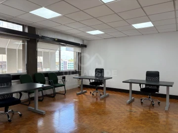 Escritório para Arrendamento em Santo António