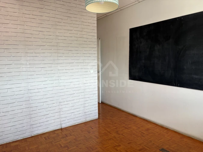 Escritório para Arrendamento em Santo António Foto 41
