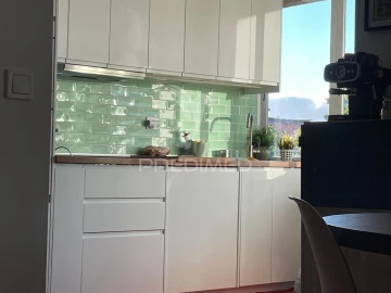 Apartamento T2 para Venda em Oeiras e São Julião da Barra, Paço de Arcos e Caxias