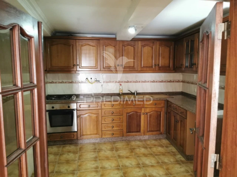 Apartamento T3 para Venda em São João Baptista e Santa Maria dos Olivais Foto 8