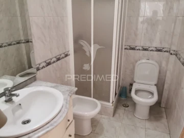Apartamento T3 para Venda em São João Baptista e Santa Maria dos Olivais