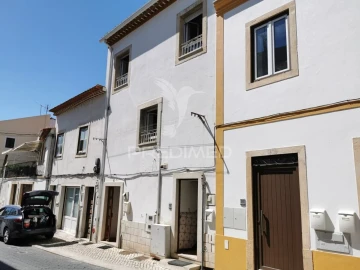 Apartamento T3 para Venda em São João Baptista e Santa Maria dos Olivais