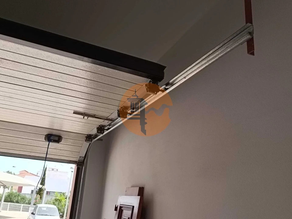 Garagem para Venda em Vila Real de Santo Antonio Foto 20