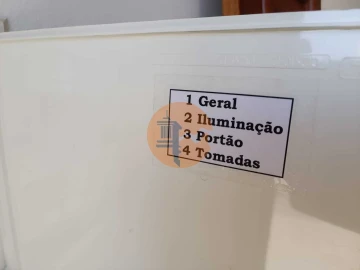 Garagem para Venda em Vila Real de Santo Antonio