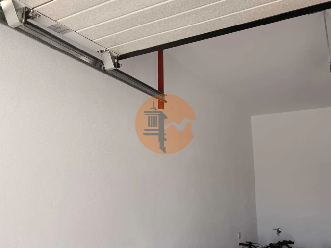 Garagem para Venda em Vila Real de Santo Antonio Foto 10