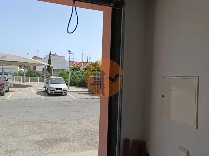 Garagem para Venda em Vila Real de Santo Antonio Foto 17