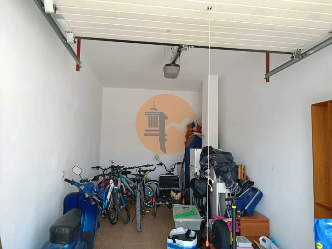 Garagem para Venda em Vila Real de Santo Antonio Foto 31