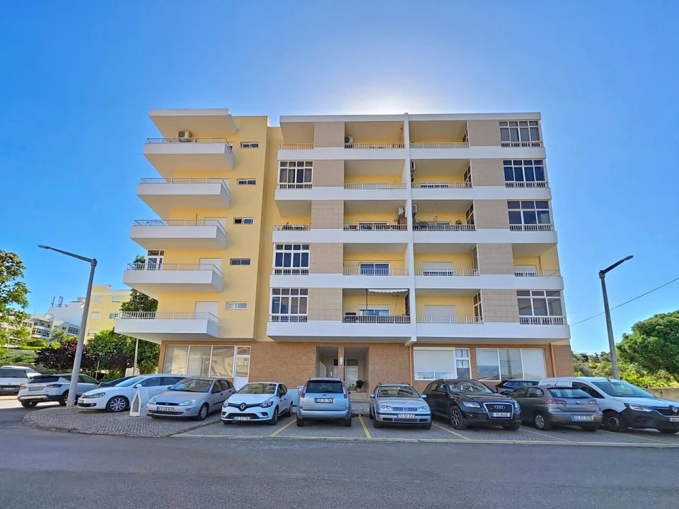 Apartamento T2 para Venda em Alvor Foto 1