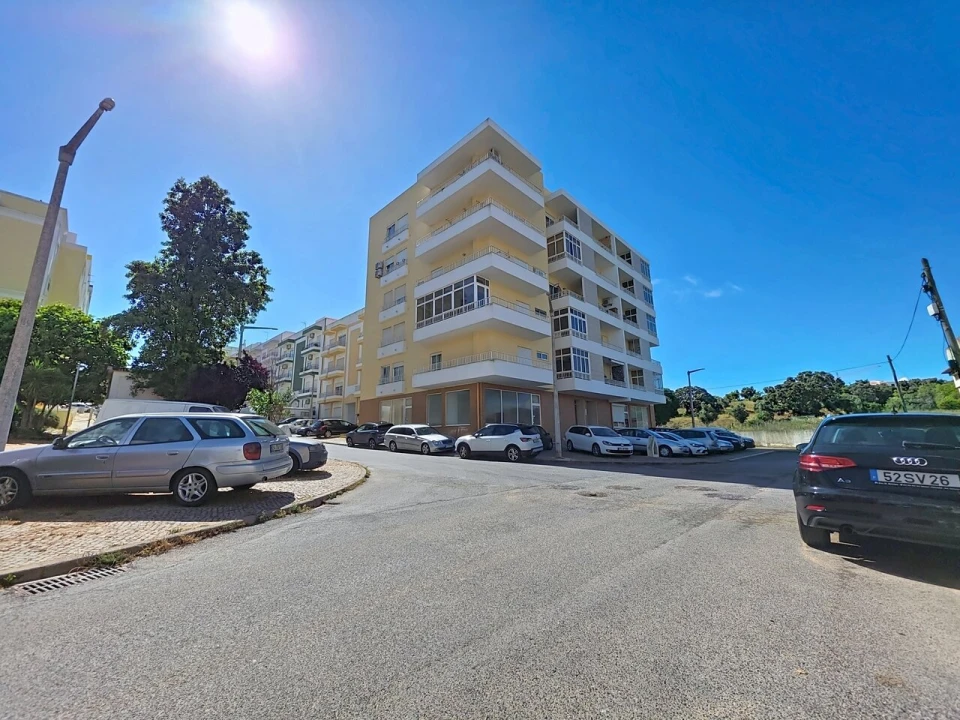 Apartamento T2 para Venda em Alvor Foto 19
