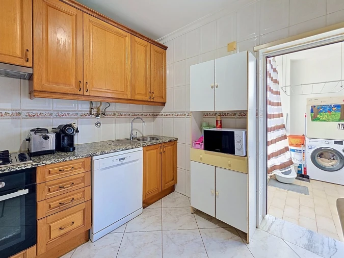 Apartamento T2 para Venda em Alvor Foto 10