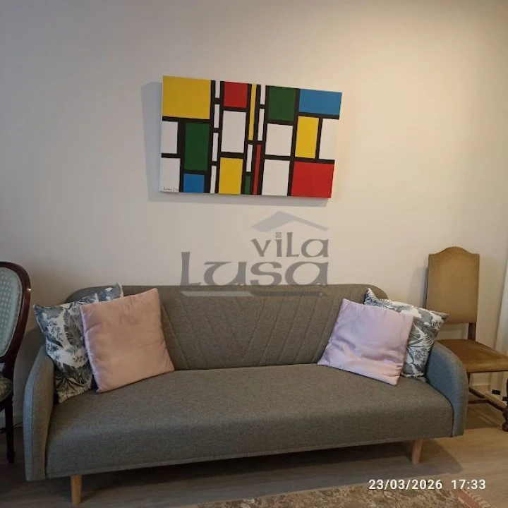 Apartamento T2 para Arrendamento em Cedofeita, Santo Ildefonso, Sé, Miragaia, São Nicolau e Vitória Foto 2