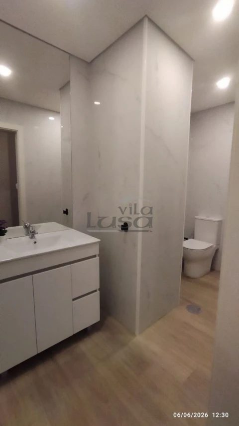 Apartamento T2 para Arrendamento em Cedofeita, Santo Ildefonso, Sé, Miragaia, São Nicolau e Vitória