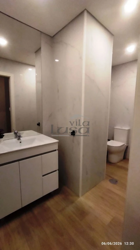 Apartamento T2 para Arrendamento em Cedofeita, Santo Ildefonso, Sé, Miragaia, São Nicolau e Vitória