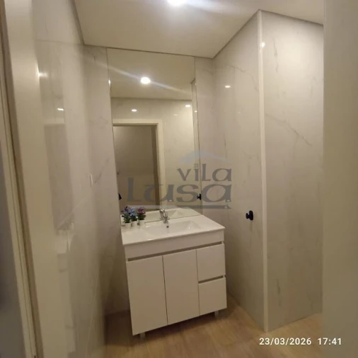 Apartamento T2 para Arrendamento em Cedofeita, Santo Ildefonso, Sé, Miragaia, São Nicolau e Vitória Foto 14