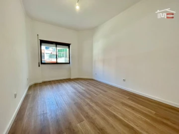 Apartamento T2 para Venda em Alto do Seixalinho, Santo André e Verderena