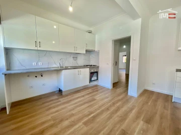 Apartamento T2 para Venda em Alto do Seixalinho, Santo André e Verderena