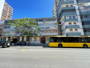 Apartamento T2 para Venda em Alto do Seixalinho, Santo André e Verderena