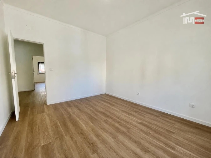 Apartamento T2 para Venda em Alto do Seixalinho, Santo André e Verderena Foto 31