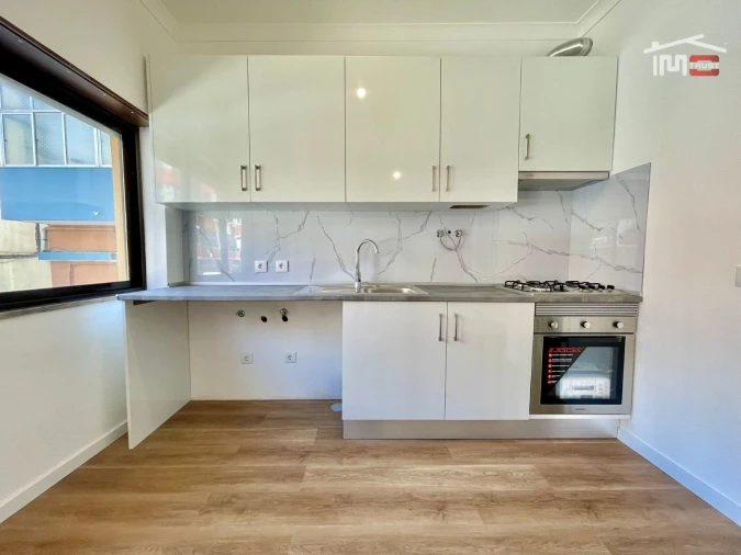 Apartamento T2 para Venda em Alto do Seixalinho, Santo André e Verderena Foto 3