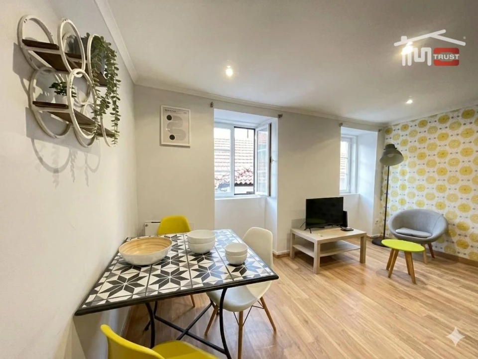 Apartamento T1 para Venda em Misericórdia Foto 9