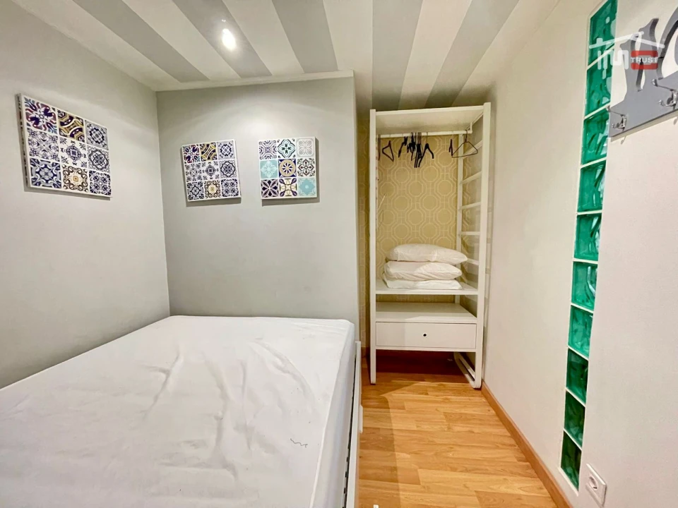 Apartamento T1 para Venda em Misericórdia Foto 12