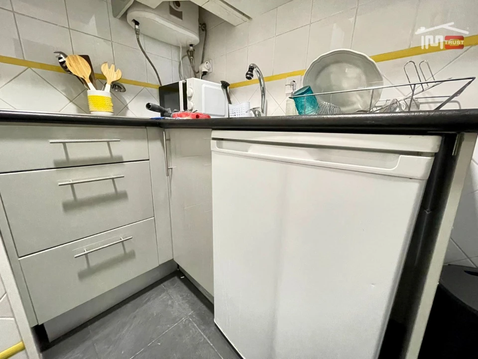 Apartamento T1 para Venda em Misericórdia Foto 20