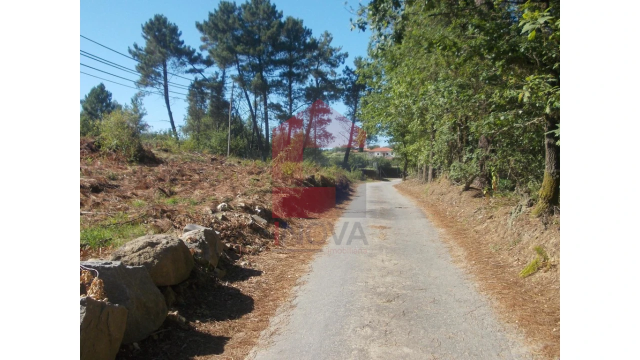 Terreno para Venda em Oleiros Foto 4