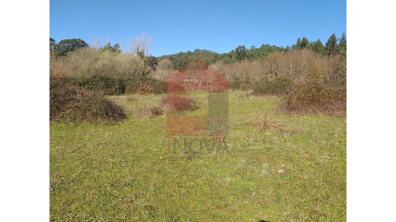 Terreno para Venda em Dossãos Foto 4