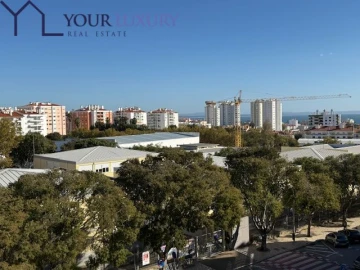 Apartamento T2 para Venda em Carcavelos e Parede